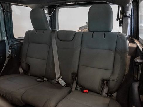 Used 2023 Jeep Wrangler Unlimited Sport AWD/4WD image 21