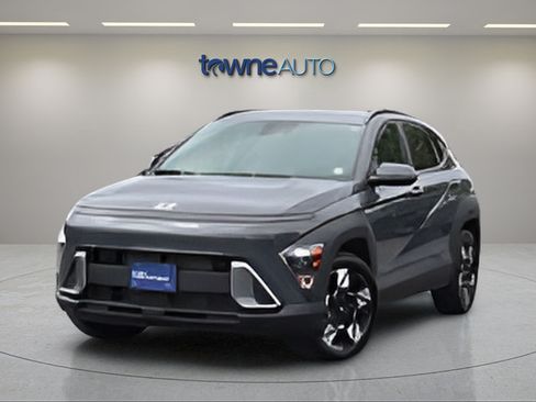 Used 2025 Hyundai Kona SEL FWD image 10