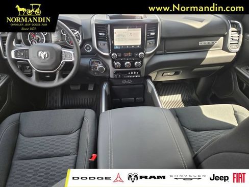 New 2026 RAM 1500 Big Horn w/ Night Edition AWD/4WD image 9