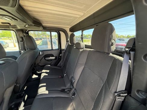 Used 2020 Jeep Gladiator Sport w/ Quick Order Package 24S AWD/4WD image 26