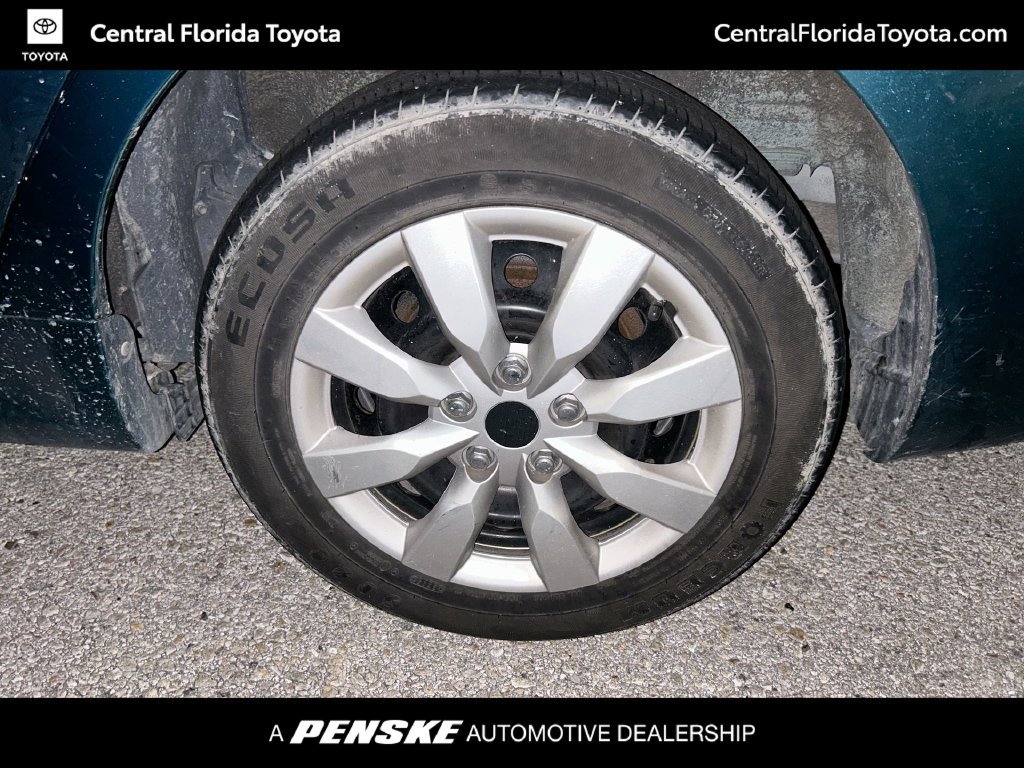 Used 2010 Toyota Corolla LE FWD image 1