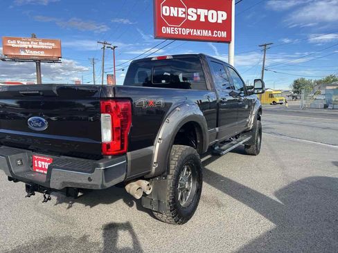 Used 2019 Ford F350 Lariat w/ Lariat Ultimate Package AWD/4WD image 5