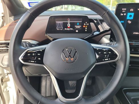 Certified 2023 Volkswagen ID.4 Pro RWD image 34