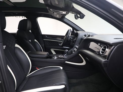 Certified 2022 Bentley Bentayga Speed image 23