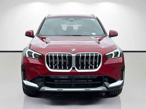 New 2026 BMW X1 xDrive28i w/ Technology Package AWD/4WD image 8