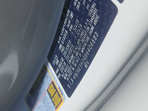 Used 2024 Kia Carnival SX image 14