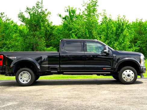 Used 2025 Ford F450 Platinum AWD/4WD image 6