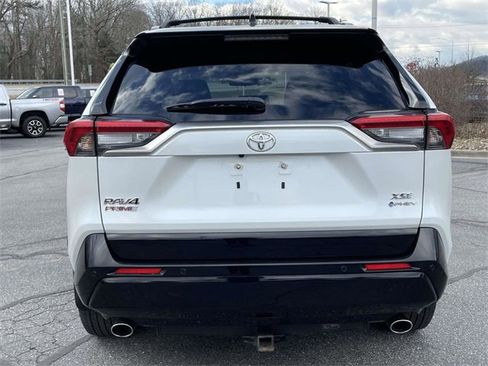 Used 2025 Toyota RAV4 XSE image 4