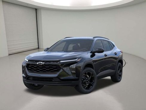New 2026 Chevrolet Trax LT w/ Driver Confidence Package FWD image 6