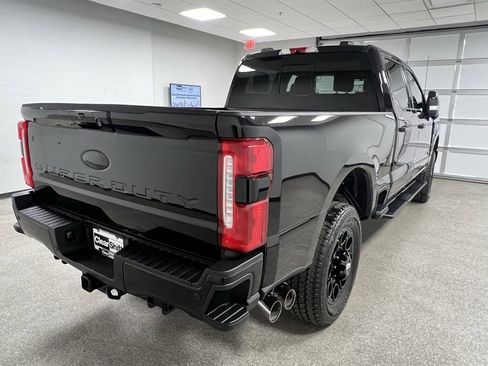 Used 2023 Ford F350 Lariat w/ Lariat Ultimate Package image 10