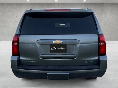 Used 2018 Chevrolet Suburban LT w/ Luxury Package AWD/4WD image 15