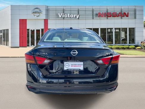 Used 2024 Nissan Altima 2.5 SV FWD image 4