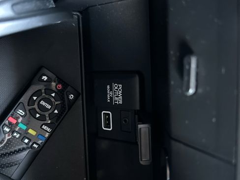 Used 2019 Honda Pilot Elite image 31