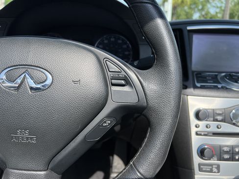 Used 2012 INFINITI G37 Convertible w/ Premium Pkg RWD image 20