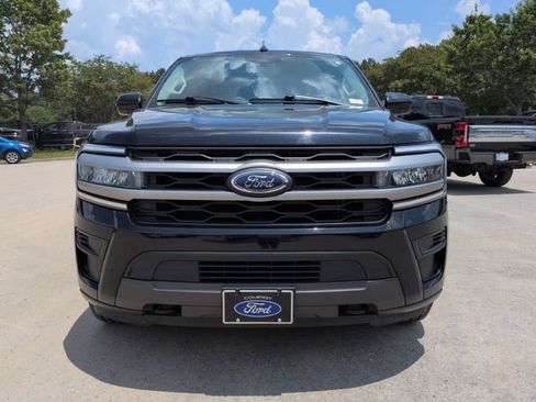Certified 2023 Ford Expedition Max XLT AWD/4WD image 9