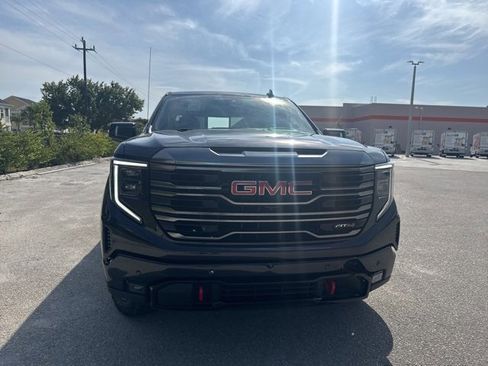 Used 2024 GMC Sierra 1500 AT4 w/ Technology Package image 2