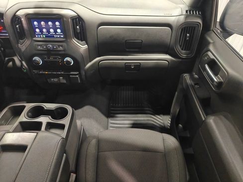 Used 2023 Chevrolet Silverado 1500 Custom AWD/4WD image 27