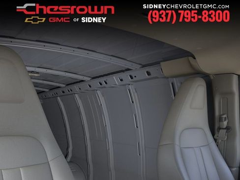 New 2026 Chevrolet Express 3500 Extended RWD image 24