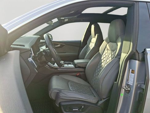 Used 2021 Audi SQ8 Prestige w/ Prestige Package image 13