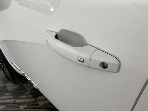 Used 2023 GMC Sierra 3500 AT4 w/ AT4 Premium Plus Package image 14