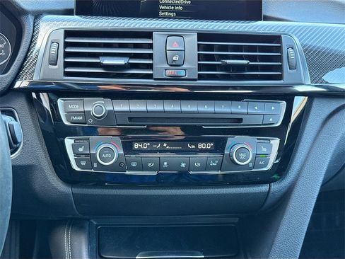 Used 2016 BMW M3 image 19