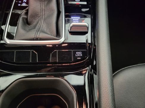 Used 2026 Jeep Compass Latitude image 6