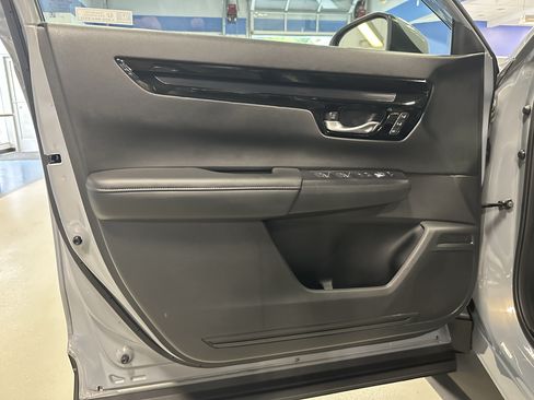 Used 2024 Honda CR-V EX-L image 22
