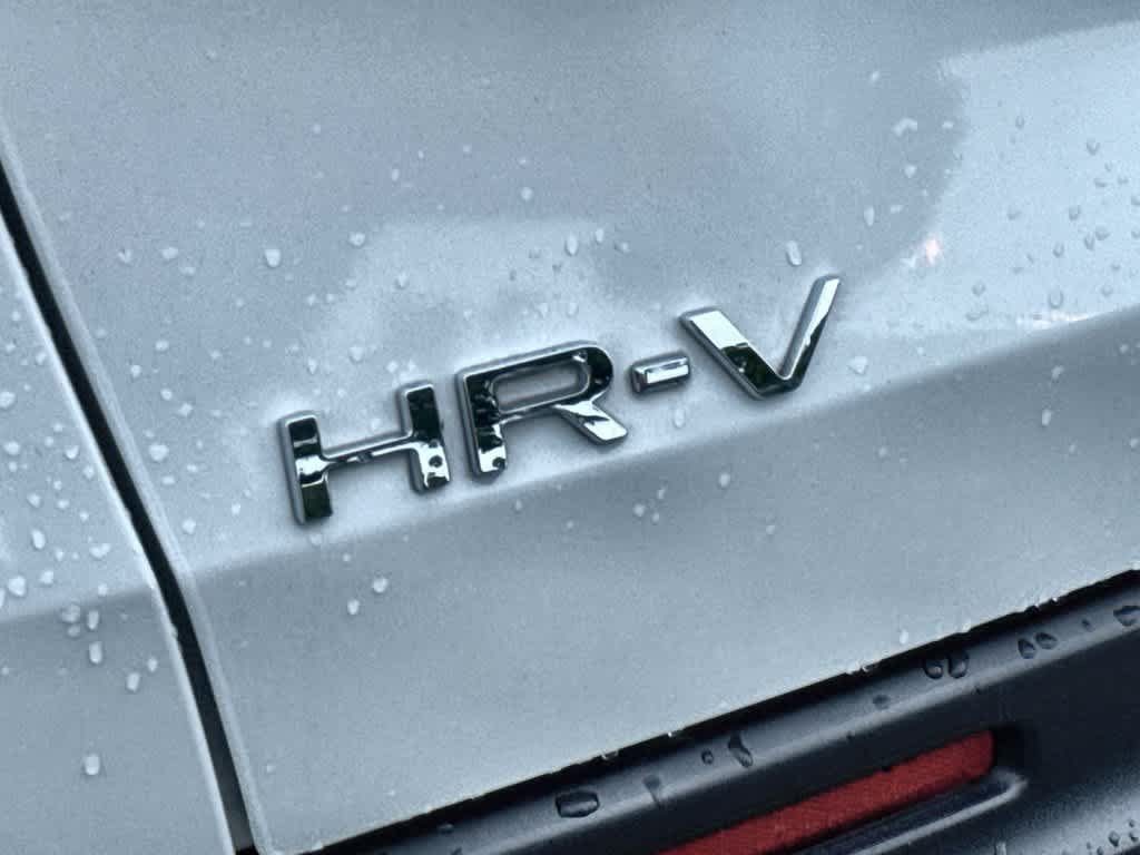 Used 2024 Honda HR-V LX image 10