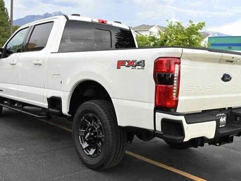 Used 2023 Ford F350 Lariat w/ Lariat Ultimate Package AWD/4WD image 8