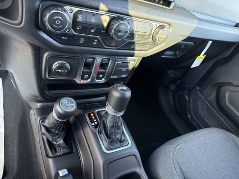 New 2026 Jeep Wrangler Sport AWD/4WD image 19