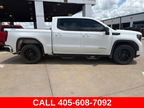 Used 2024 GMC Sierra 1500 Elevation AWD/4WD image 2