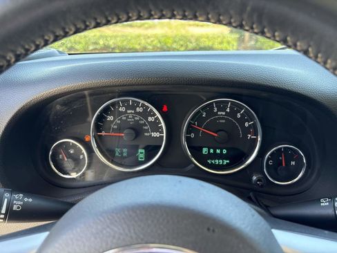 Used 2017 Jeep Wrangler Unlimited Sahara w/ Quick Order Package 24E Chief AWD/4WD image 18