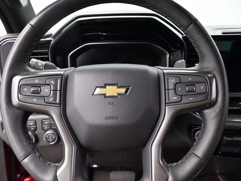 Used 2023 Chevrolet Silverado 1500 High Country w/ Technology Package AWD/4WD image 17