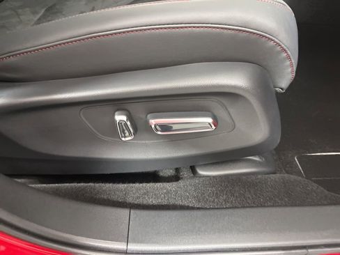 Used 2025 Acura ADX A-Spec image 9