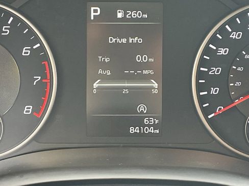 Used 2023 Kia Stinger GT-Line w/ Sun & Sound Package image 8