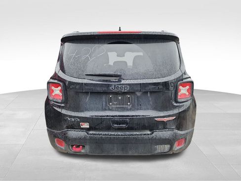 Used 2023 Jeep Renegade Trailhawk AWD/4WD image 7