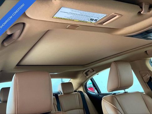 Used 2024 Lexus ES 350 Ultra Luxury w/ Accessory Package (Z2) image 23