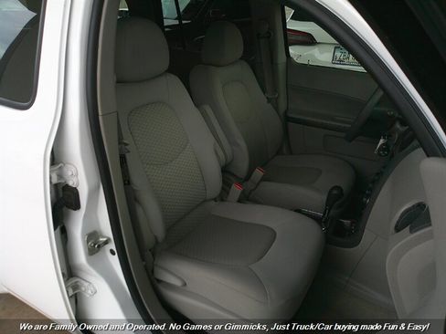 Used 2006 Chevrolet HHR LT image 29