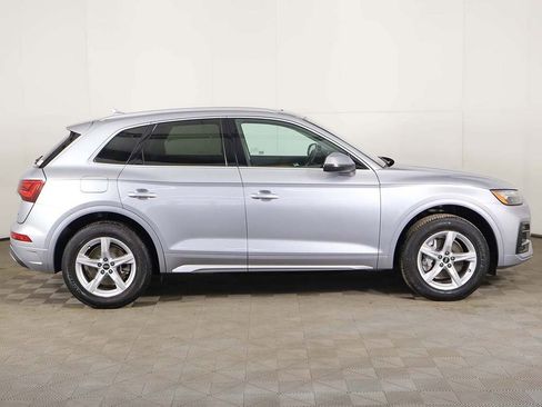 Used 2023 Audi Q5 2.0T Premium w/ Convenience Package image 18