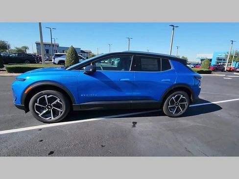 New 2026 Chevrolet Equinox EV LT image 21