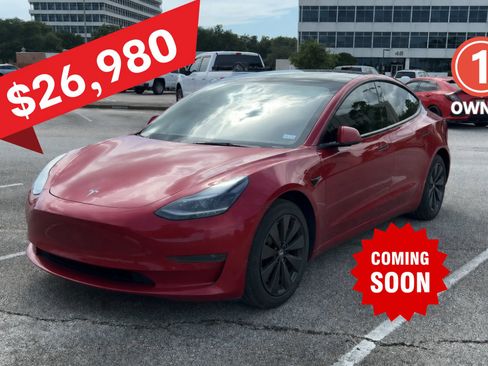 Used 2023 Tesla Model 3 Standard Range RWD image 1