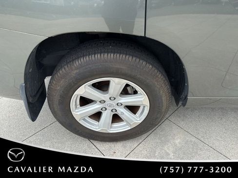 Used 2009 Toyota Highlander 2WD image 17
