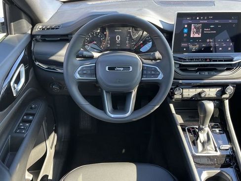 New 2026 Jeep Compass Latitude w/ Sun and Sound Group AWD/4WD image 14