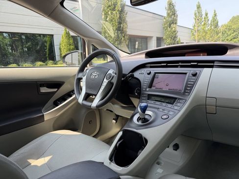 Used 2010 Toyota Prius FWD image 18