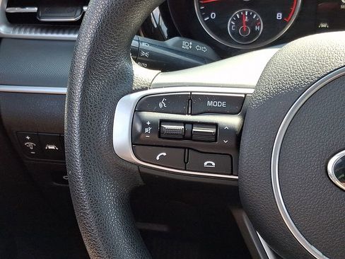 Used 2021 Kia K5 LXS image 21