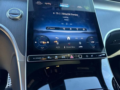 Used 2025 Mercedes-Benz GLC 350e 4MATIC image 27