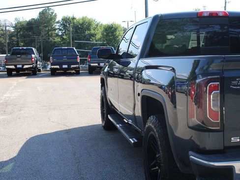 Used 2017 GMC Sierra 1500 SLT AWD/4WD image 32