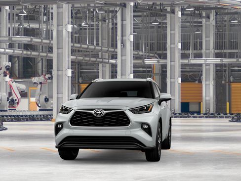 New 2026 Toyota Highlander XLE image 21