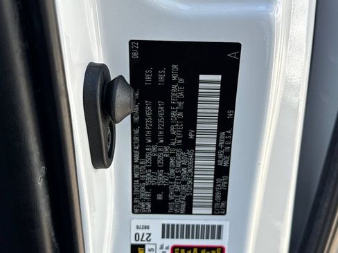 Certified 2022 Toyota Sienna XLE AWD/4WD image 30