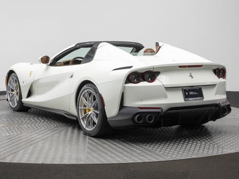 Certified 2023 Ferrari 812 GTS RWD image 3